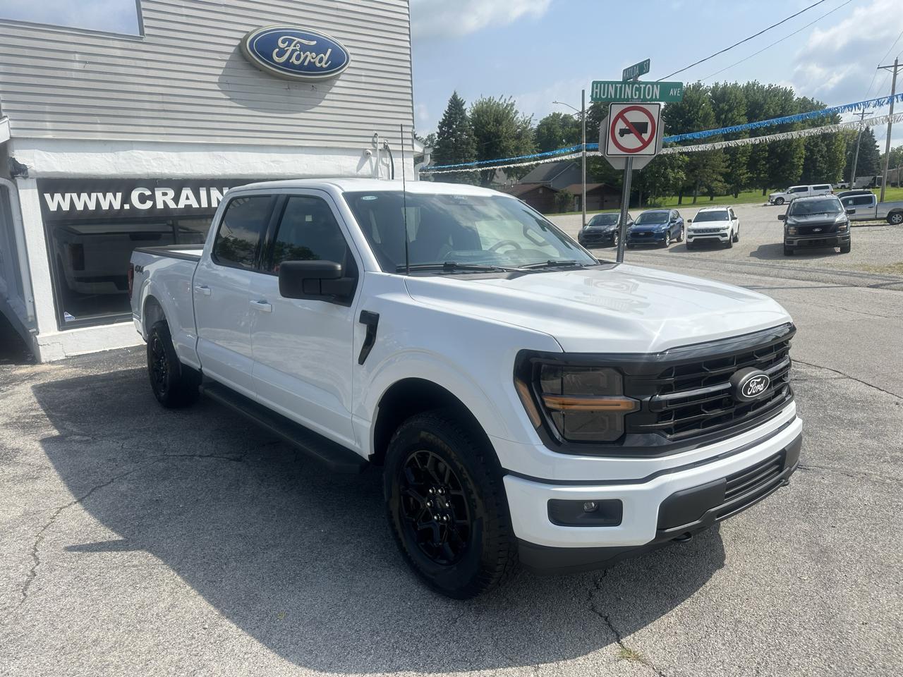 Ford F-150 XLT SuperCrew 4WD 2026