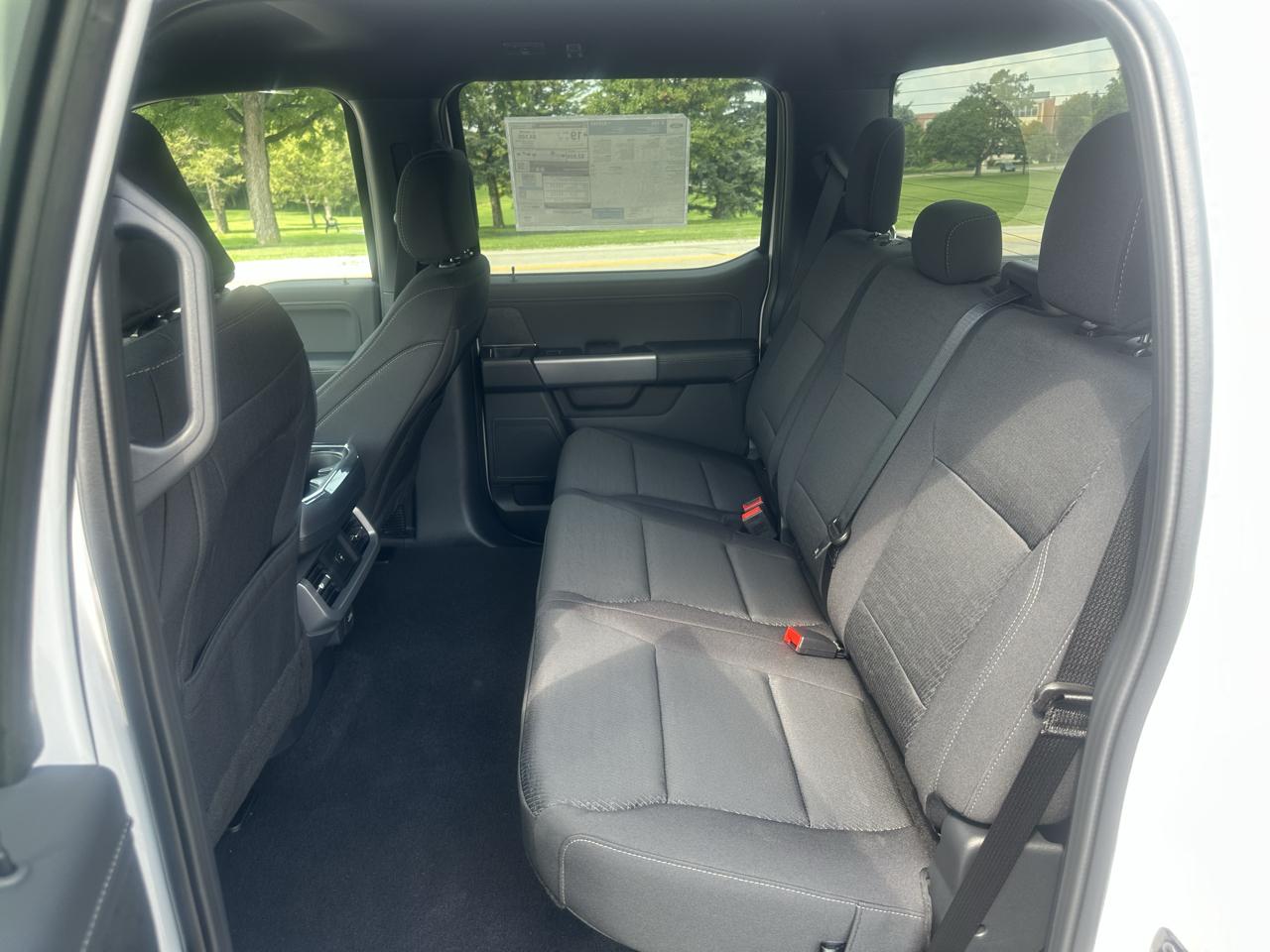 Ford F-150 XLT SuperCrew 4WD 2026