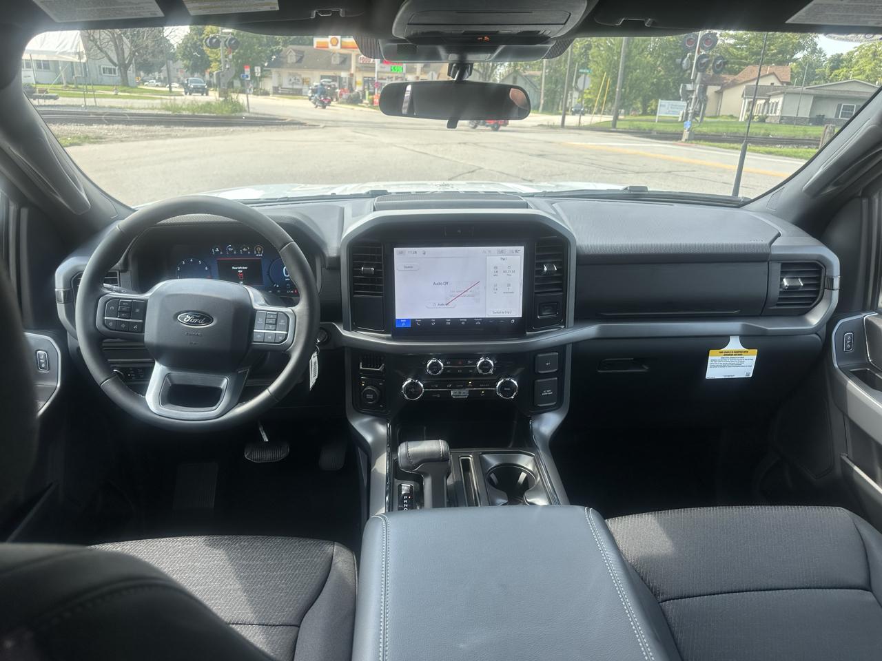 Ford F-150 XLT SuperCrew 4WD 2026