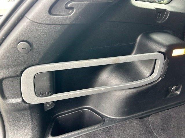 Jeep Cherokee Latitude 4WD 2016