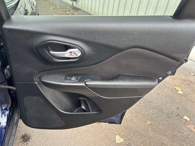 Jeep Cherokee Latitude 4WD 2016