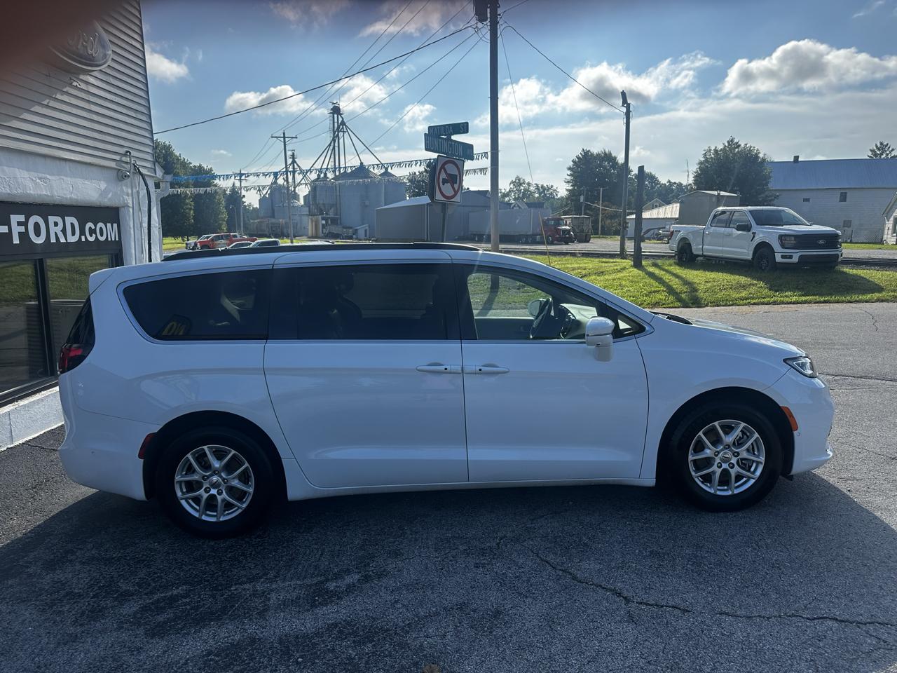 Chrysler Pacifica Touring-L 2022
