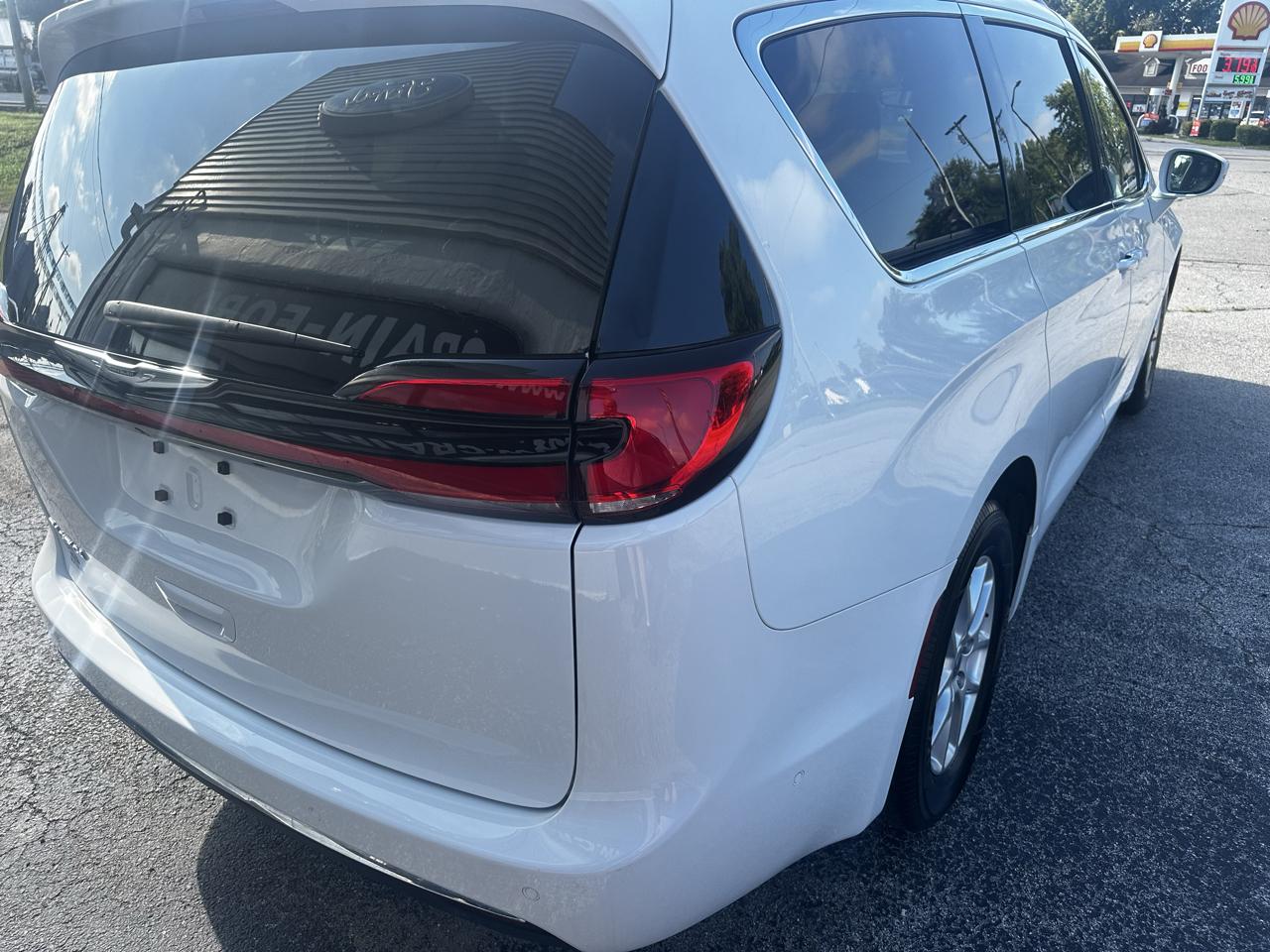 Chrysler Pacifica Touring-L 2022