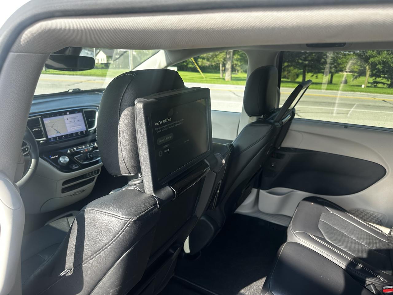 Chrysler Pacifica Touring-L 2022