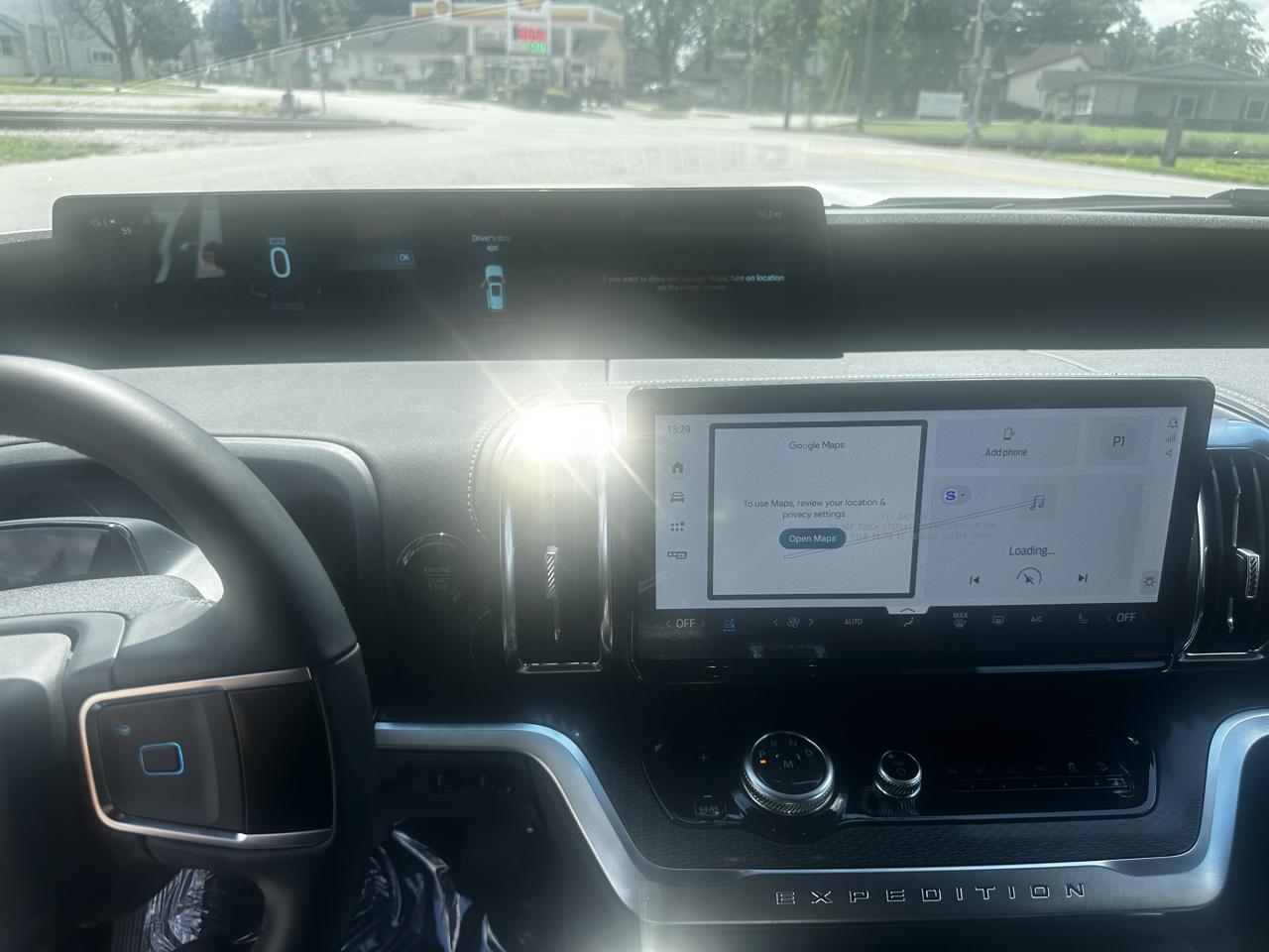 Ford Expedition MAX Platinum 4WD 2027