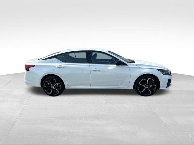 Nissan Altima 2.5 SR AWD 2025