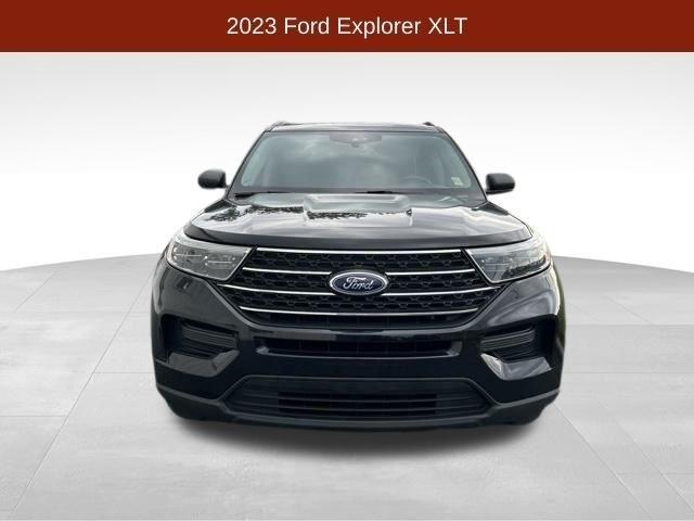 Ford Explorer XLT AWD 2023