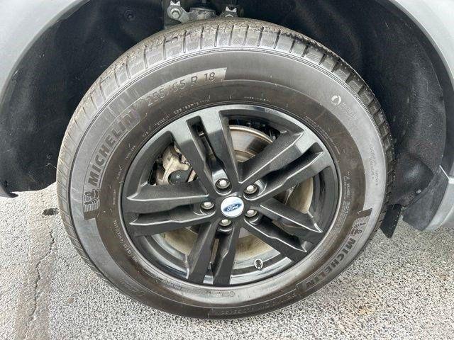 Ford Explorer XLT AWD 2023