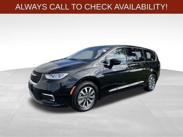 Chrysler Pacifica Hybrid Select 2024