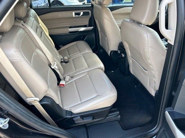 Ford Explorer XLT 2023