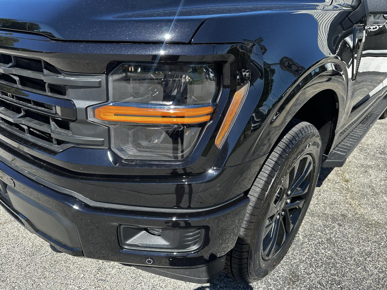Ford F-150 XLT SuperCrew 4WD 2026