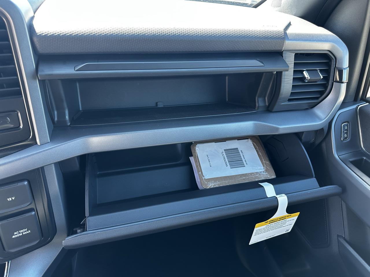 Ford F-150 XLT SuperCrew 4WD 2026
