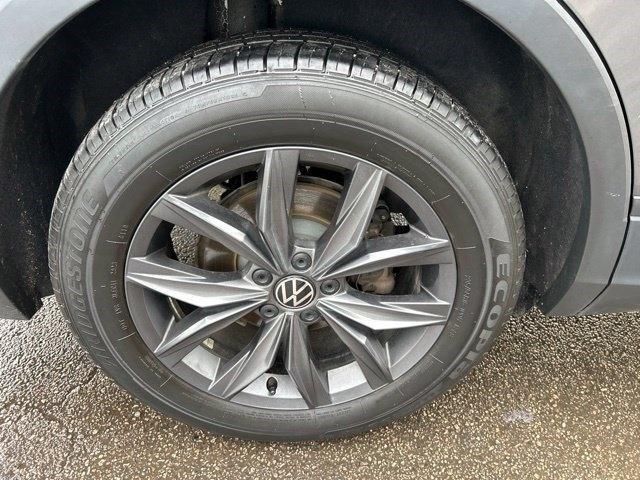 Volkswagen Tiguan FWD 4dr SE 2024