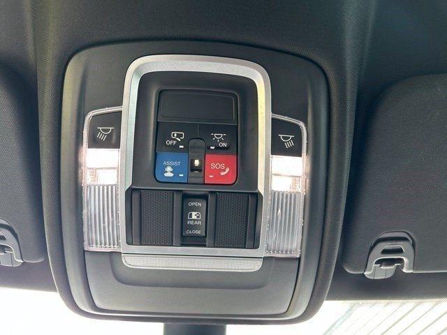 RAM 1500 Rebel Crew Cab SB 4WD 2020