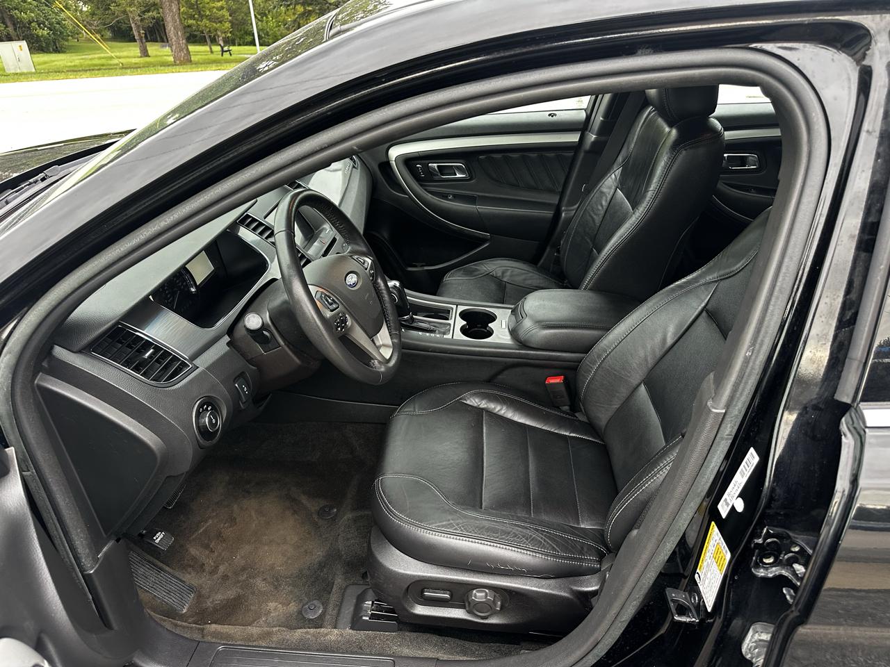 Ford Taurus SEL FWD 2018