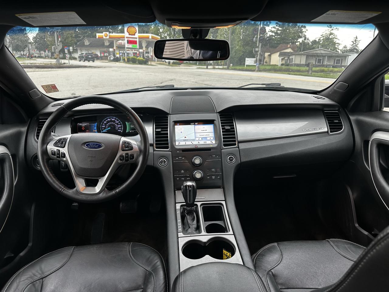 Ford Taurus SEL FWD 2018