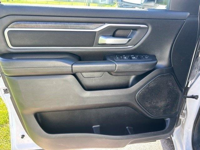 RAM 1500 Big Horn Crew Cab SWB 4WD 2023