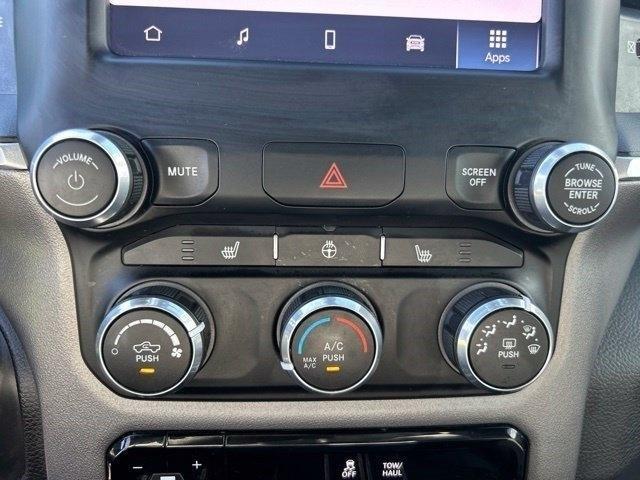 RAM 1500 Big Horn Crew Cab SWB 4WD 2023