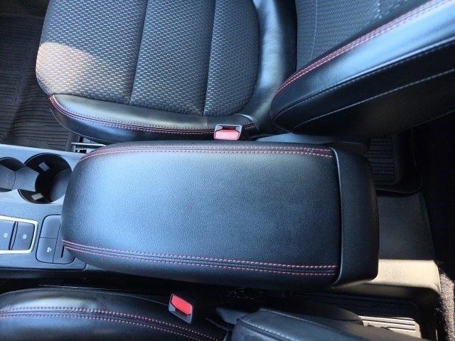 Ford Escape ST-Line Select  Hybrid AWD 2024