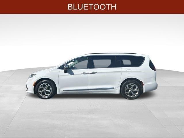 Chrysler Pacifica Limited FWD 2023
