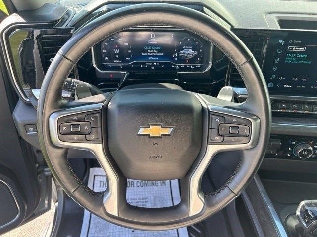 Chevrolet Silverado 1500 LTZ Crew Cab 4WD 2024