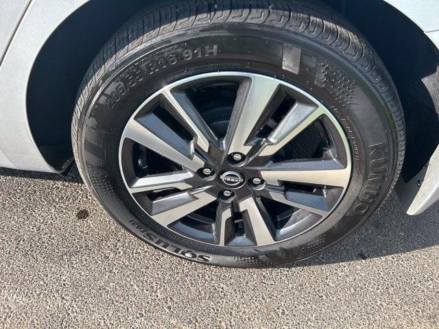 Nissan Versa S CVT 2025