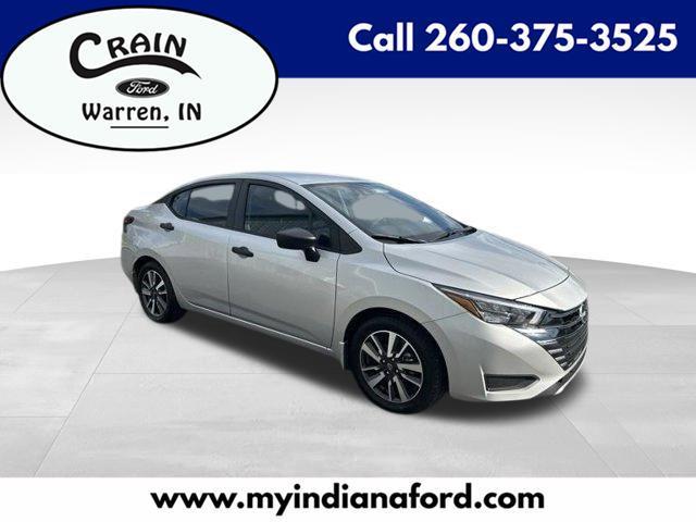 Nissan Versa S CVT 2025