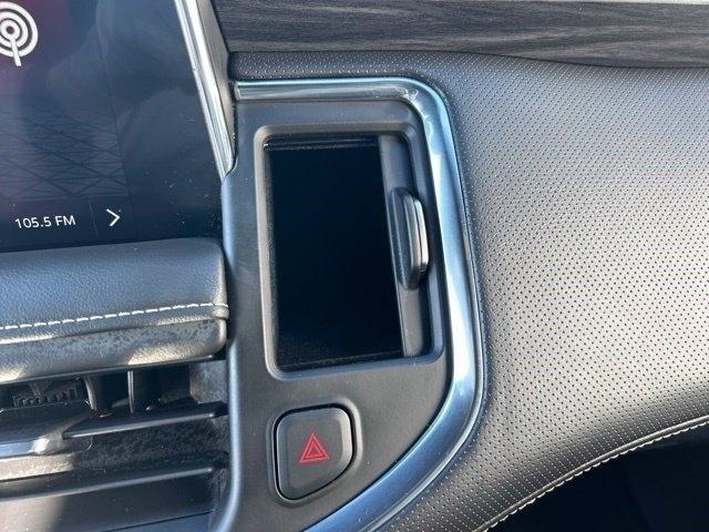 GMC Yukon SLT 4WD 2023