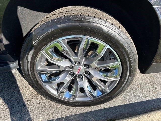 GMC Yukon SLT 4WD 2023