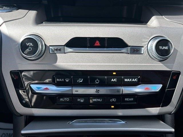 Ford Explorer XLT AWD 2023