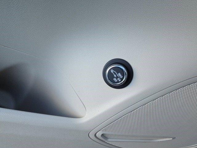 Buick Envision Essense 2021