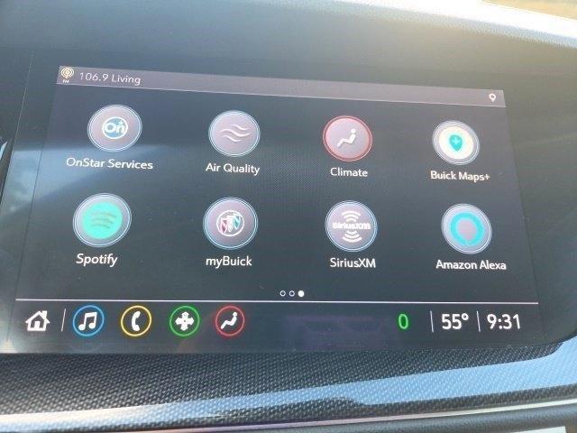 Buick Envision Essense 2021