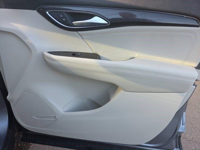 Buick Envision Essense 2021