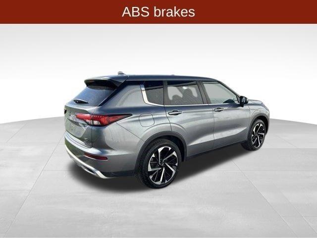 Mitsubishi Outlander SE 2WD 2023