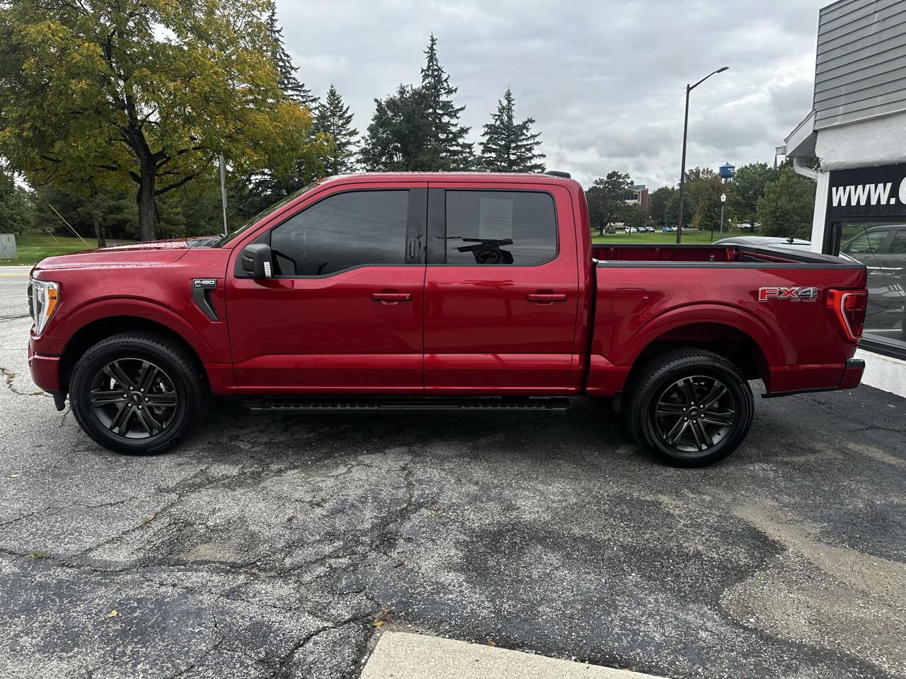 Ford F-150 XLT SuperCrew 5.5-ft. Bed 4WD 2021