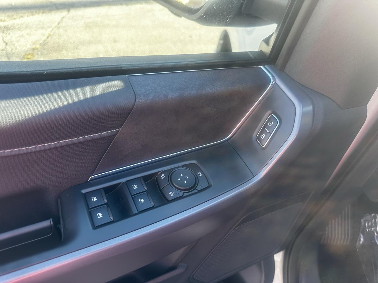 Ford F-150 XLT SuperCrew 4WD 2026