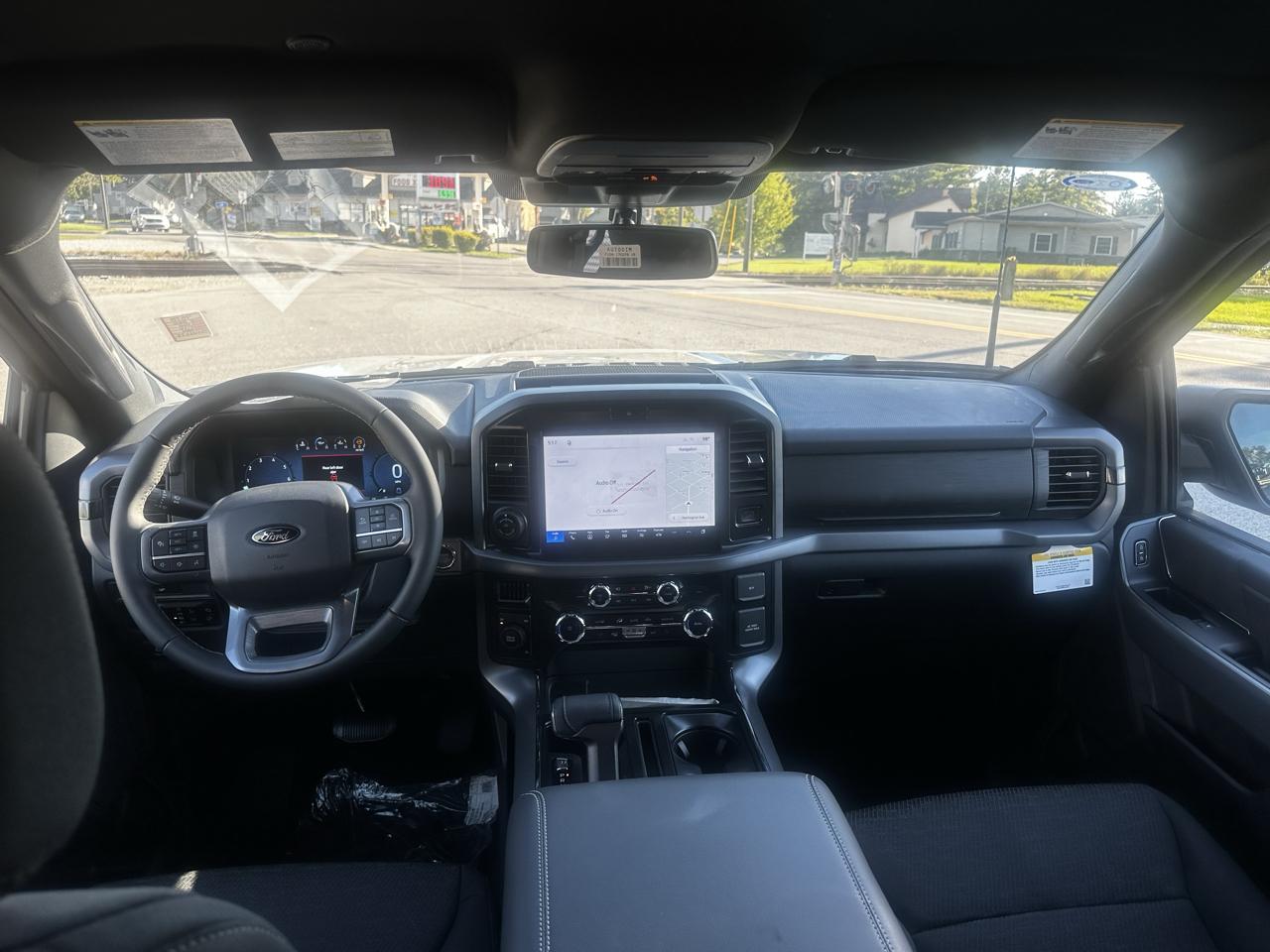 Ford F-150 XLT SuperCrew 4WD 2026
