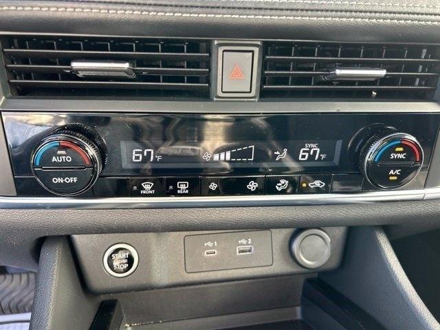 Nissan Rogue SV 2023