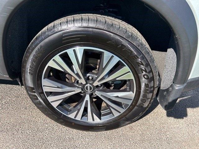 Nissan Rogue SV 2023
