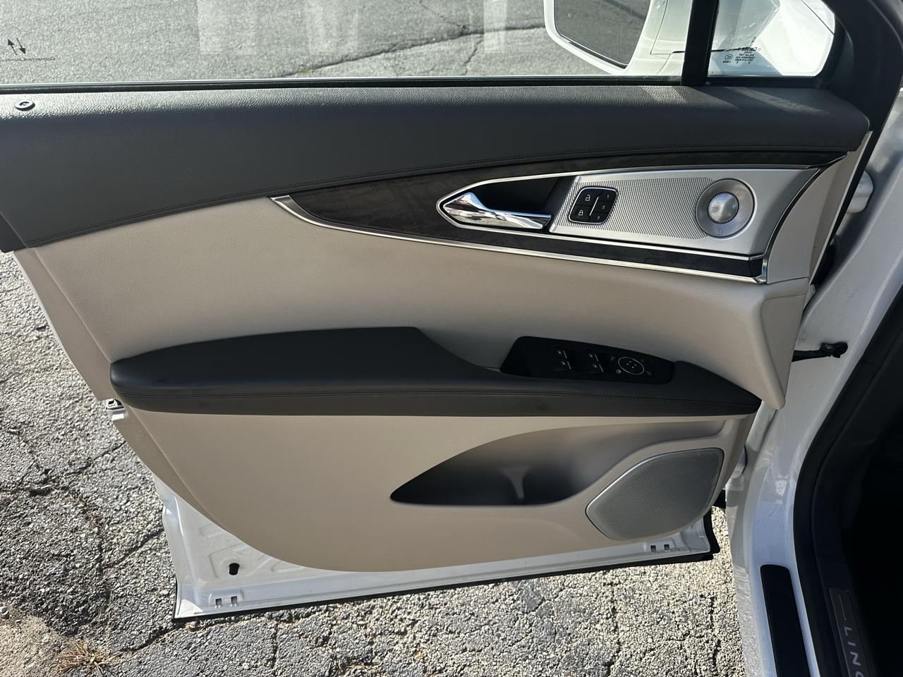 Lincoln Nautilus Reserve AWD 2020