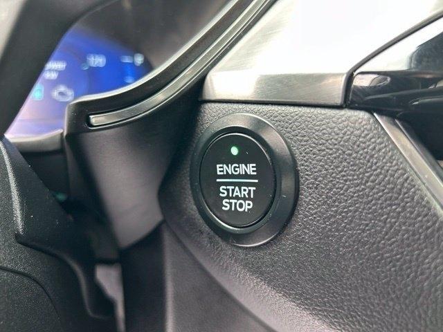 Ford Escape Hybrid Titanium AWD 2021