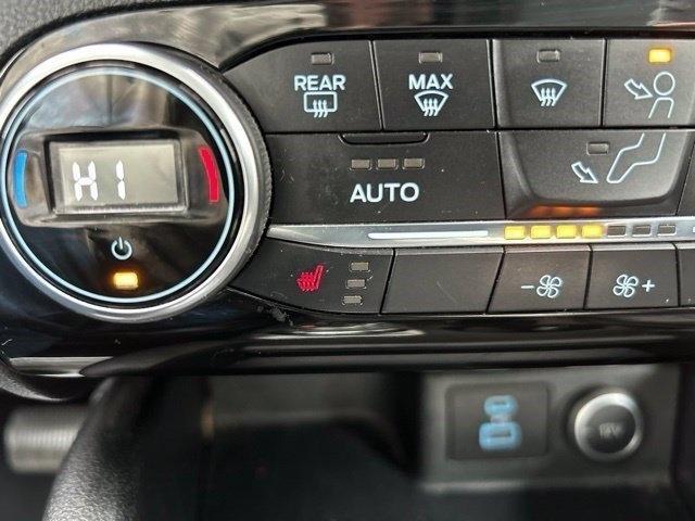 Ford Escape Hybrid Titanium AWD 2021
