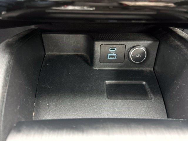 Ford Escape Hybrid Titanium AWD 2021