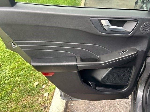 Ford Escape Hybrid Titanium AWD 2021