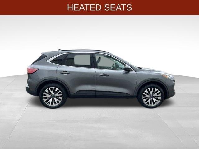 Ford Escape Hybrid Titanium AWD 2021