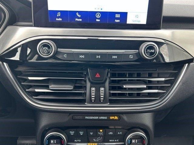 Ford Escape Hybrid Titanium AWD 2021