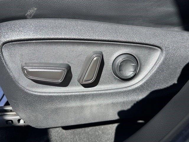 Toyota Highlander Hybrid Others 2024
