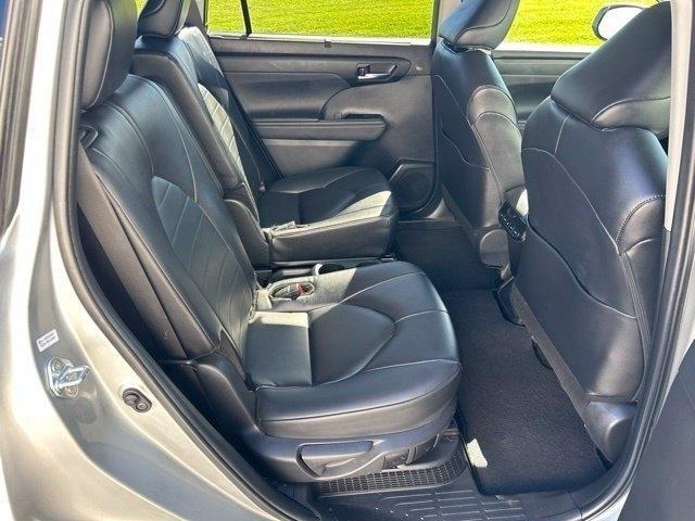 Toyota Highlander Hybrid Others 2024