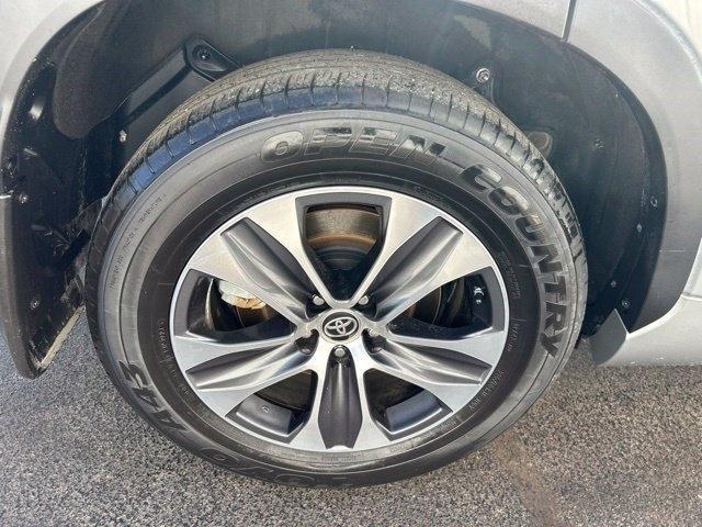 Toyota Highlander Hybrid Others 2024
