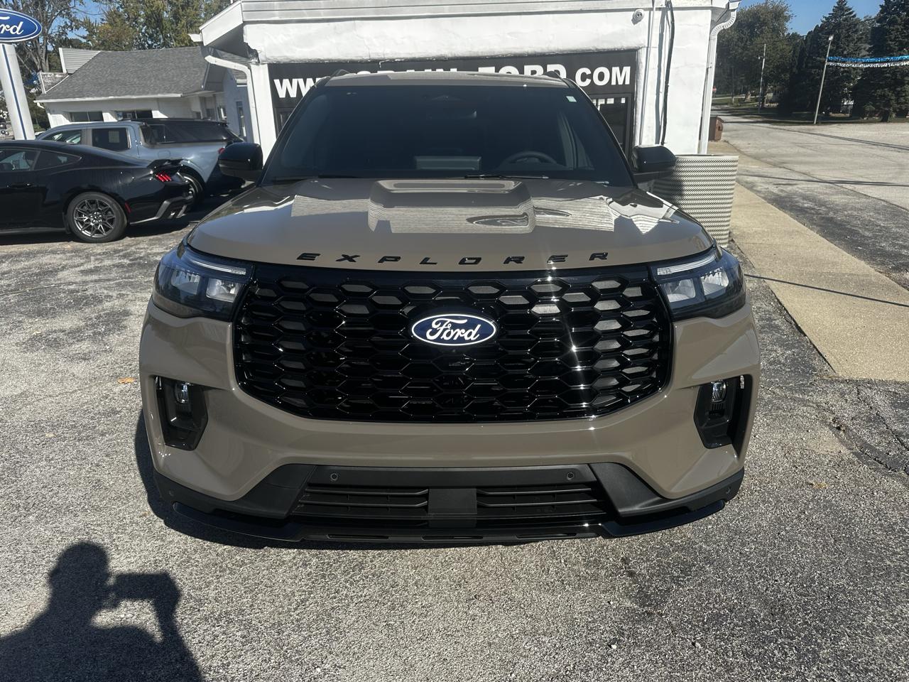 Ford Explorer ST-Line AWD 2027